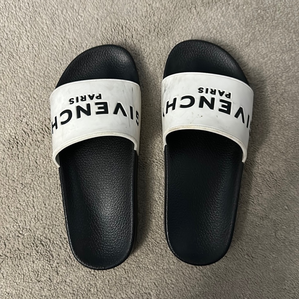 Givenchy slides (size eu 36)